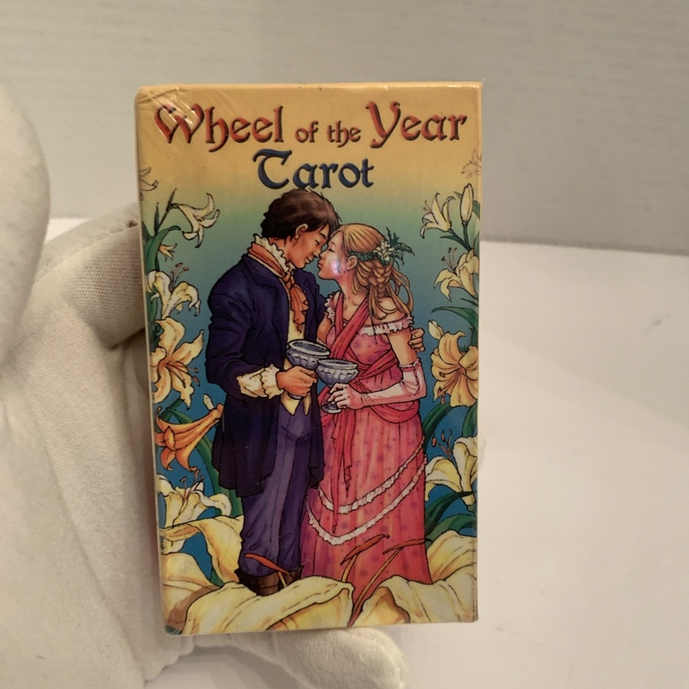 Sealed Wheel of the Year Tarot Deck 78 Card Set by Lo Scarabeo Maria Caratti